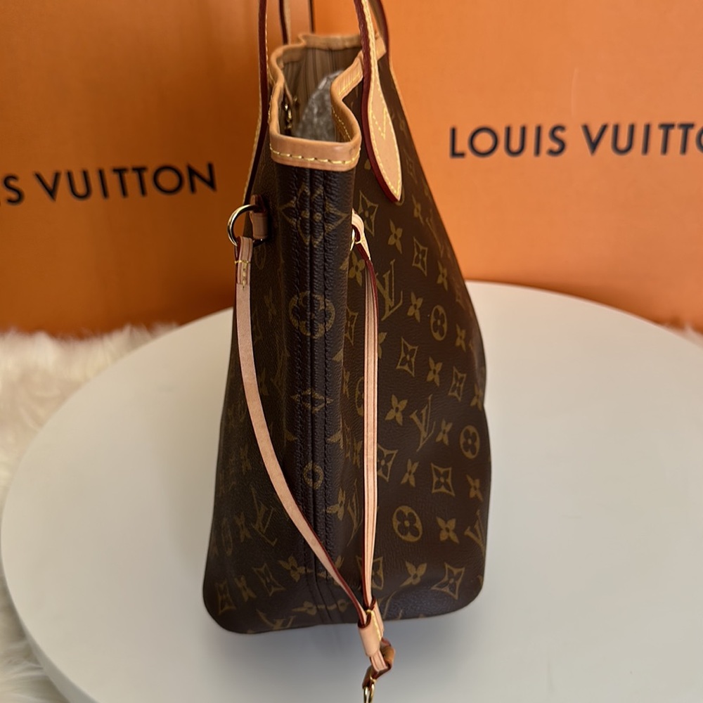 💎✨LIKE NEW✨💎 Neverfull MM Monogram - Picture 5 of 13